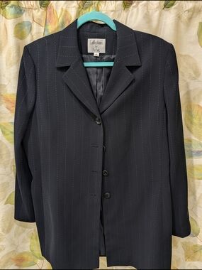 Collections for Le Suit Black Pinstripe Professional Blazer - Size 18